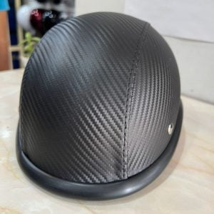 Casco tipo choper acabado fibra de carbono
